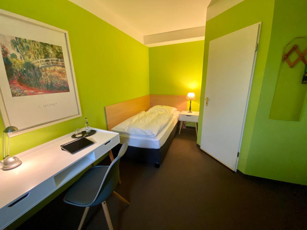 Hotel Kaiserswerth Dusseldorf Bagian luar foto