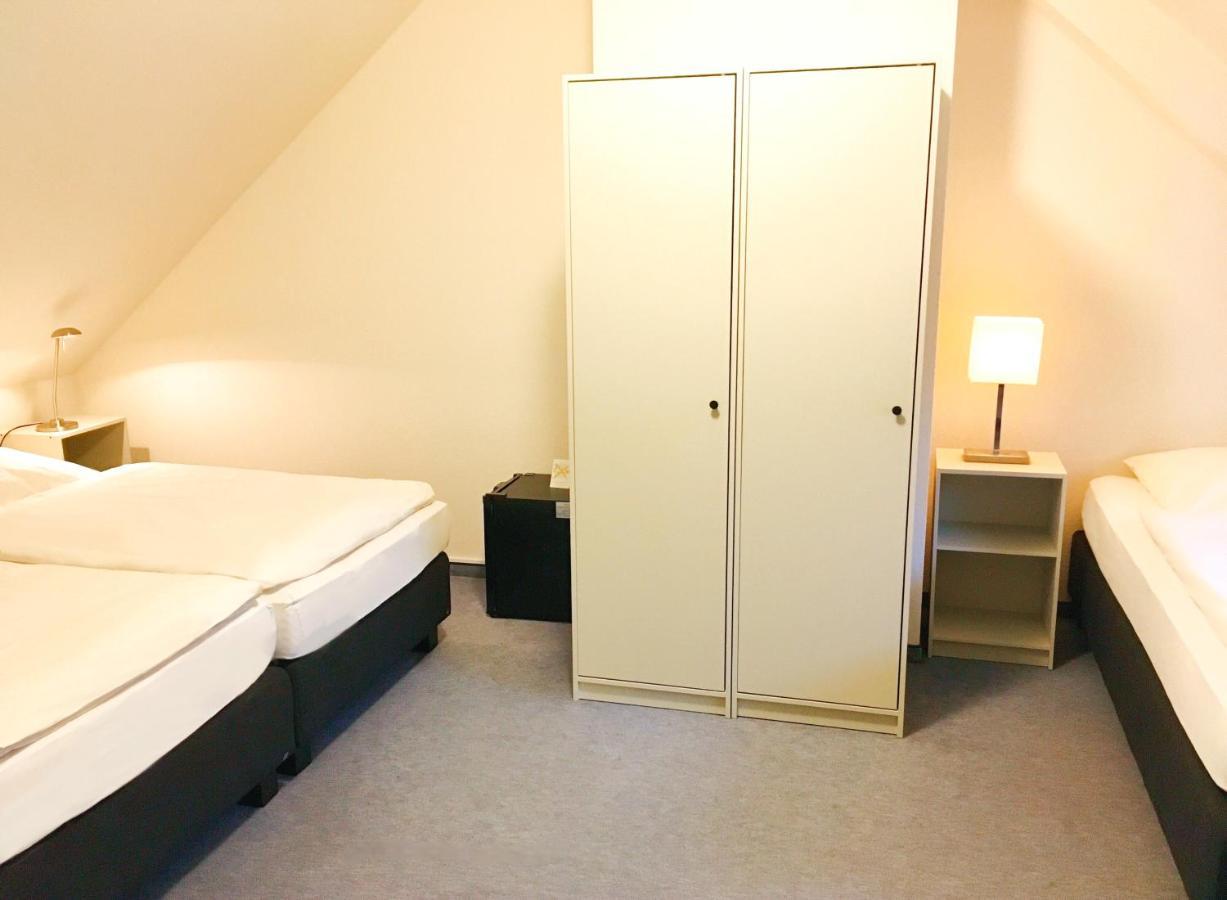 Hotel Kaiserswerth Dusseldorf Bagian luar foto
