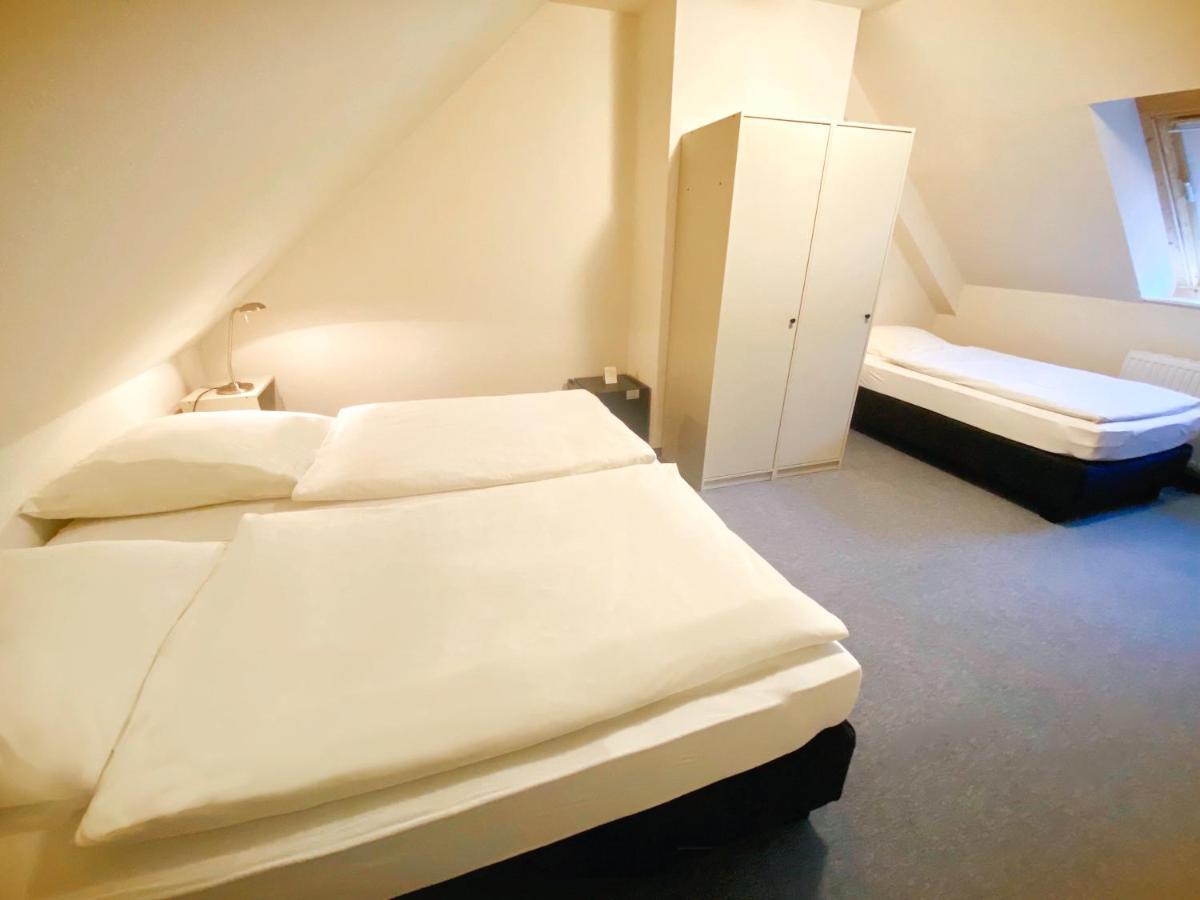 Hotel Kaiserswerth Dusseldorf Bagian luar foto